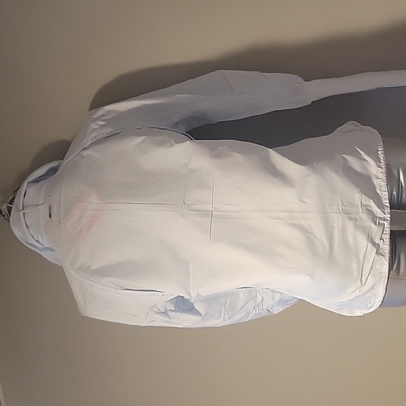 NWT. Puma Women's Lightweigt jacket. - Picture 2 of 15